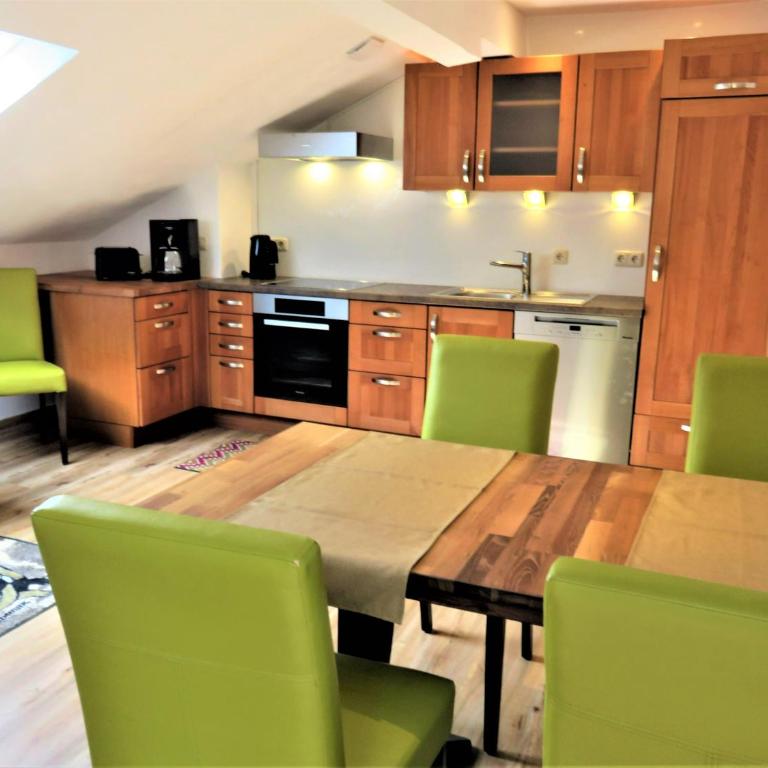 Ferienhaus Weiß, Sandra Weiß - Apartment mit 2 Schlafzimmern - 1