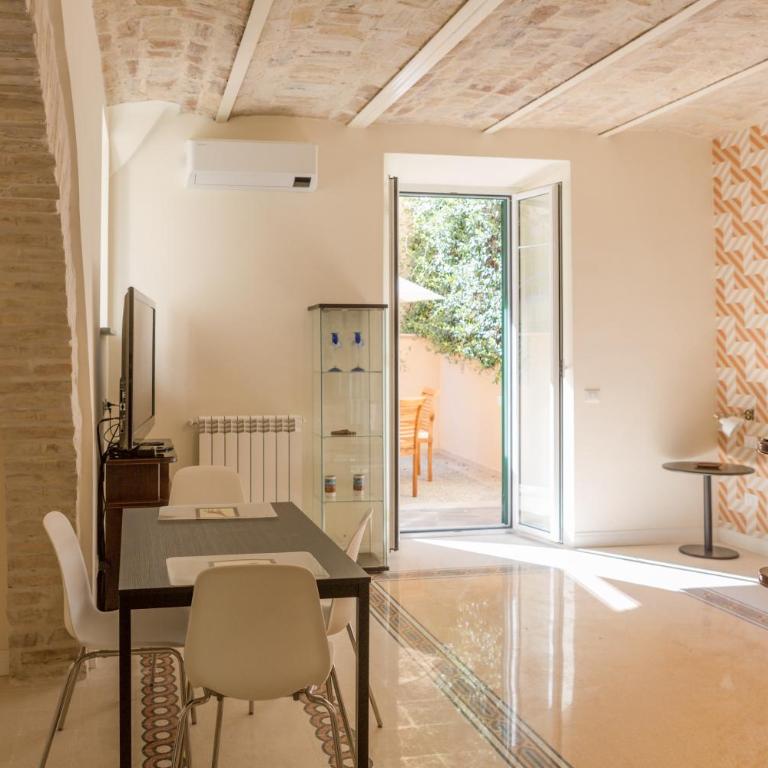 RomAntica Apartment with Dehors near San Giovanni - Appartamento con 1 Camera da Letto - 3