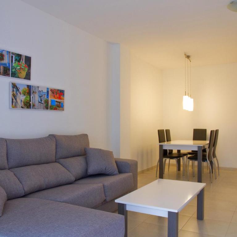 Rentalmar Paradise Families Only con parking - Apartamento de 2 dormitorios (4 adultos) - 6