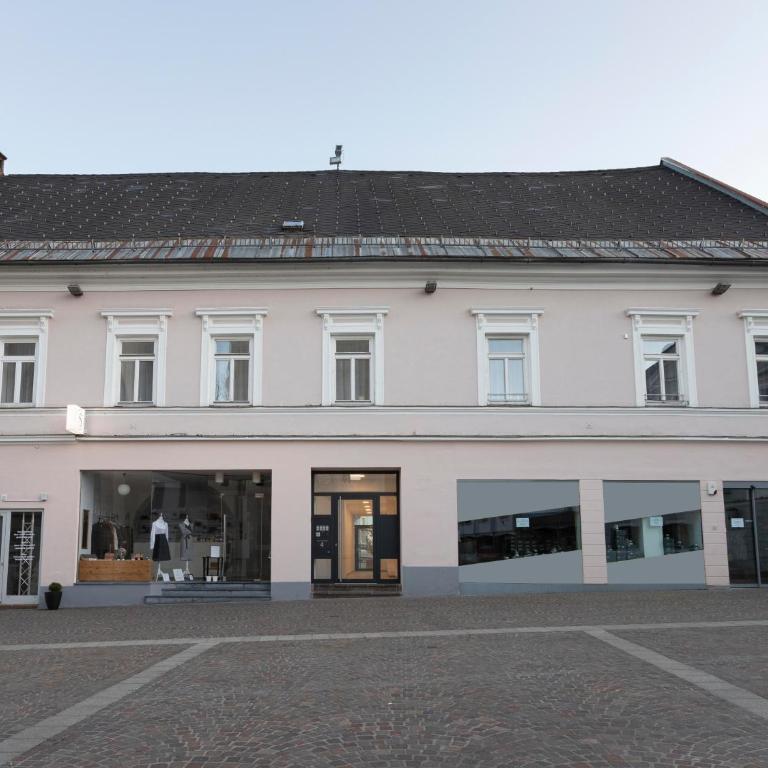 Limehome Villach Kirchenplatz - Suite mit 1 Schlafzimmer und separater Küche - 14