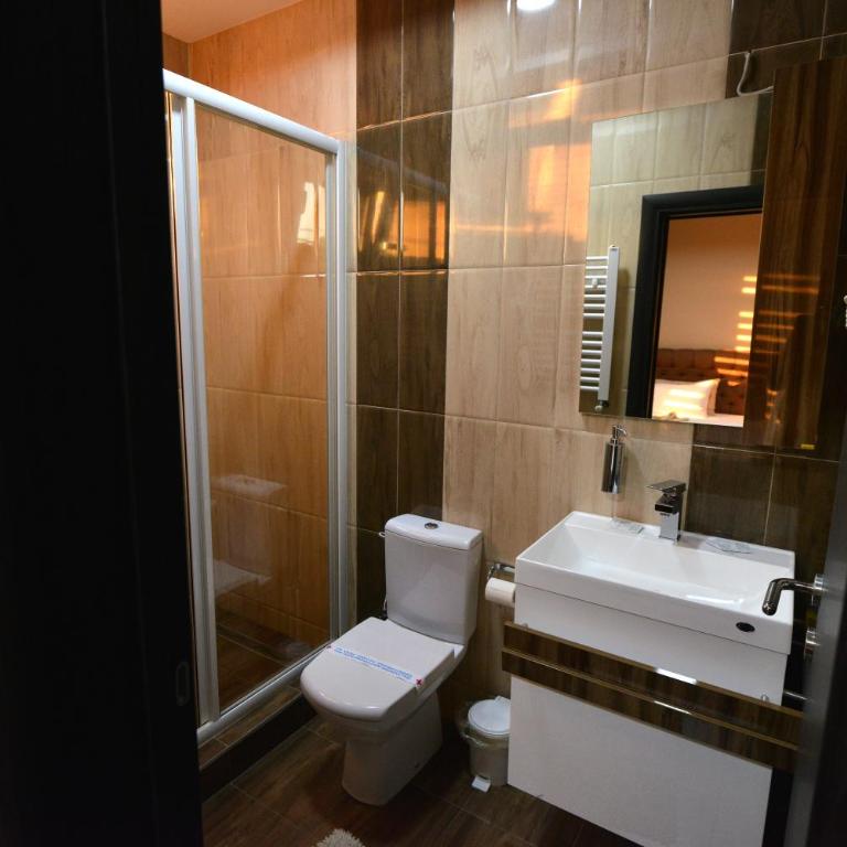 Garni Hotel Kaća - Standard Double Room - 5