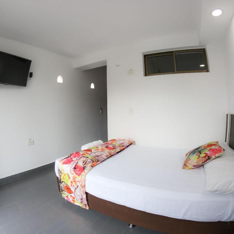 Hotel San Fernandos Plaza - Habitación Doble Deluxe con balcón - 3