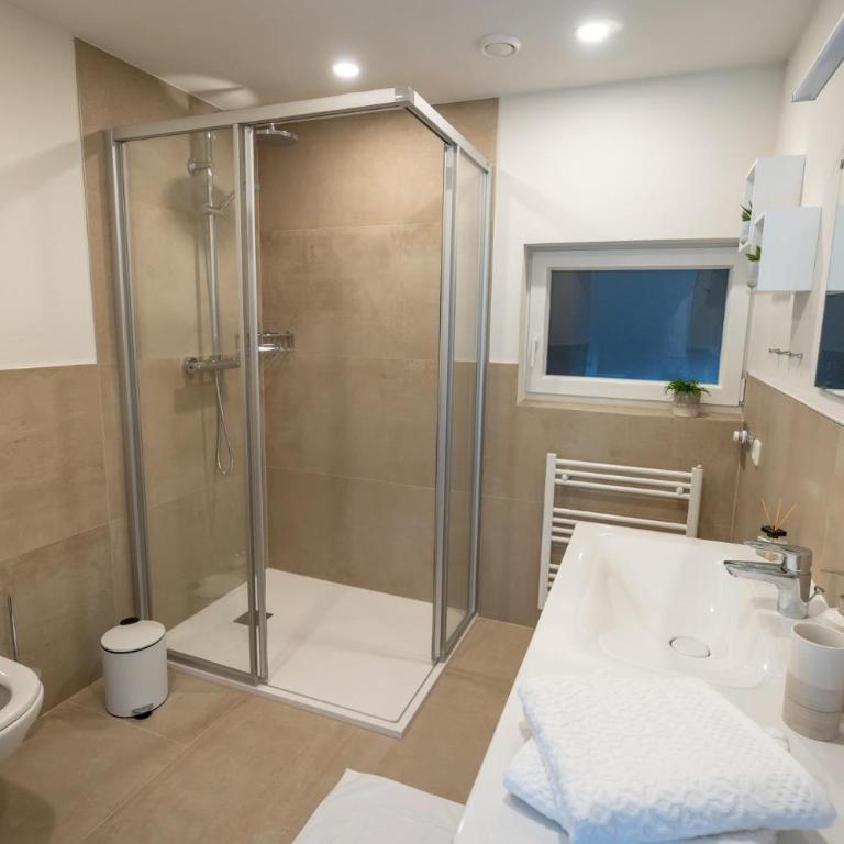 Dorfapartment Achensee - Apartment mit Dusche - 20
