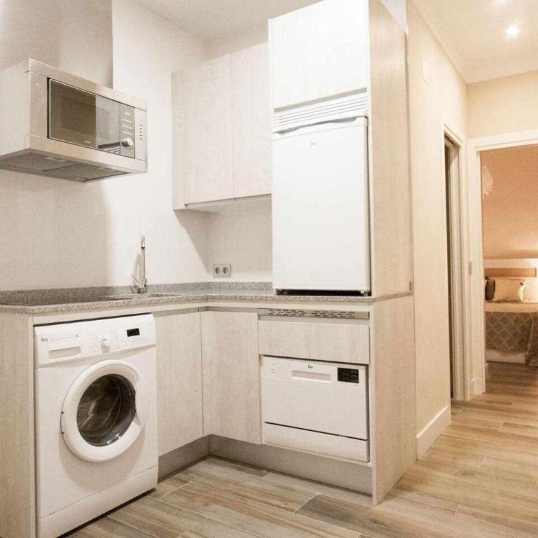 NEW. Moderno y elegante apartamento céntrico. - One-Bedroom Apartment - 10