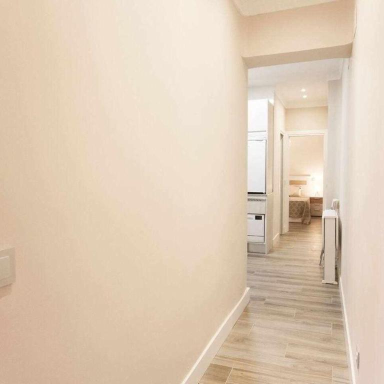 NEW. Moderno y elegante apartamento céntrico. - One-Bedroom Apartment - 12