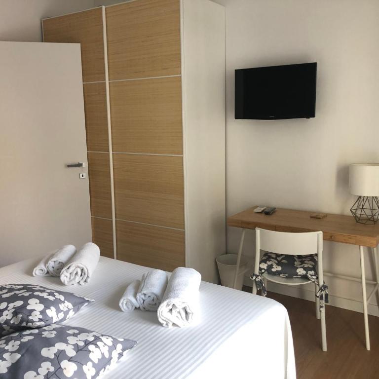 Home 22 Appartamento in centro storico - Catania - Two-Bedroom Apartment - 14