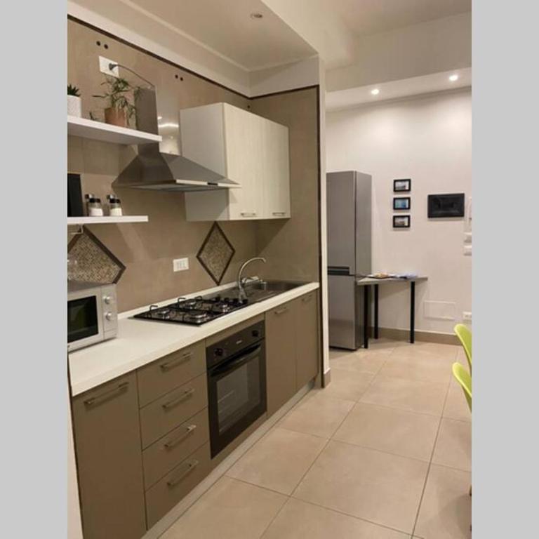 B&B Piano1 Interno5 - Accogliente e moderno bilocale vicino al centro - Appartamento con 1 Camera da Letto - 5
