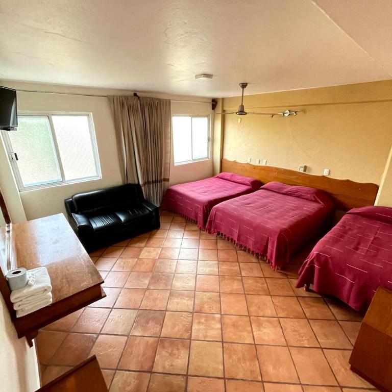 HOTEL BUGAMBILIAS - Habitación Triple Clásica - 6
