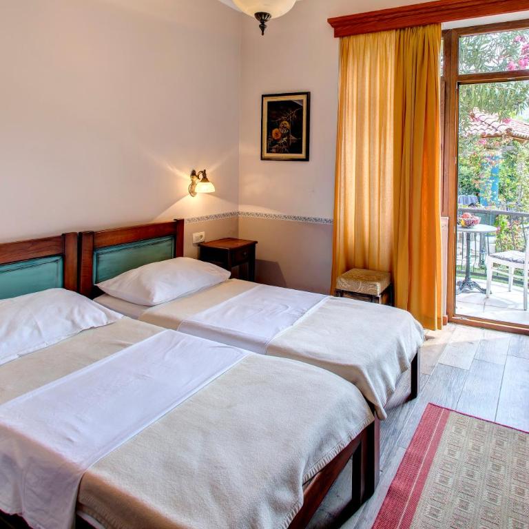 Villa Botticelli - Double or Twin Room with Terrace - 4