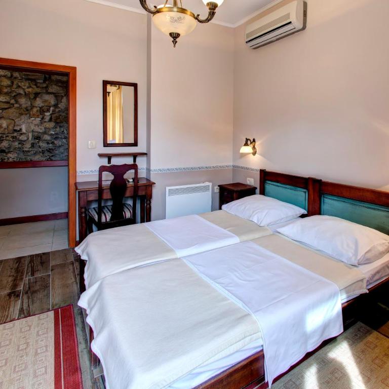 Villa Botticelli - Double or Twin Room with Terrace - 5