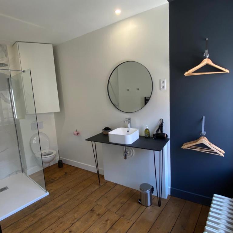 LAROZIERE Chambres d’hôtes - Chambre Double avec Salle de Bains Privative - 2