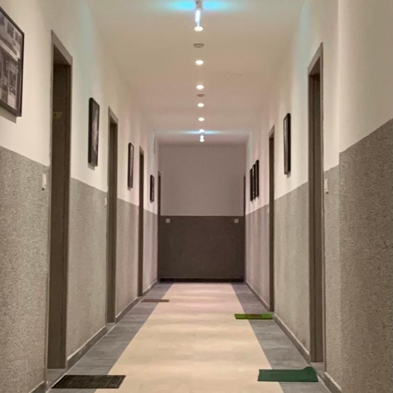 BUDVA LUX - One-Bedroom Apartment - 13