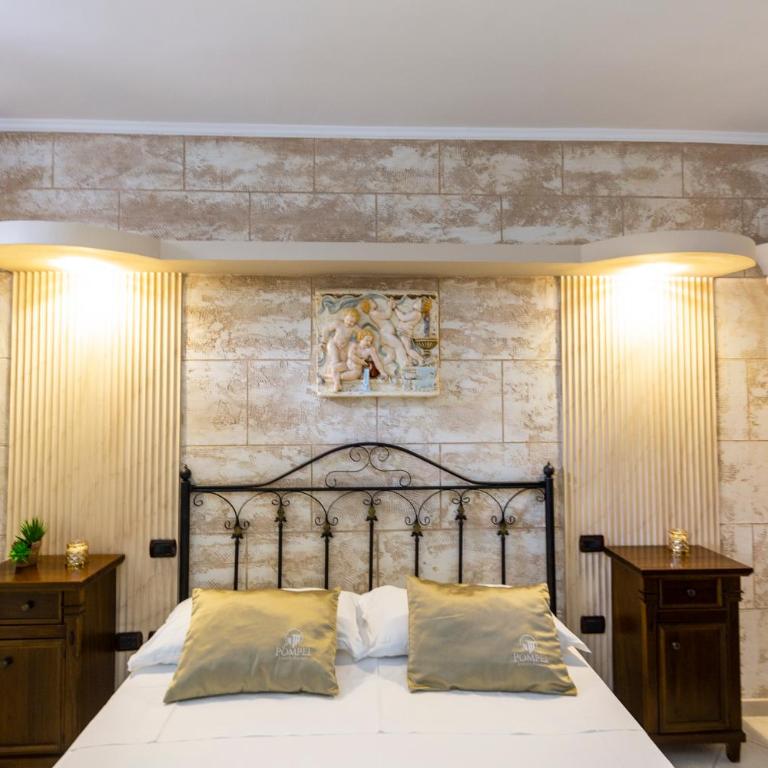 Pompei Luxury Rooms - Camera Matrimoniale - 1