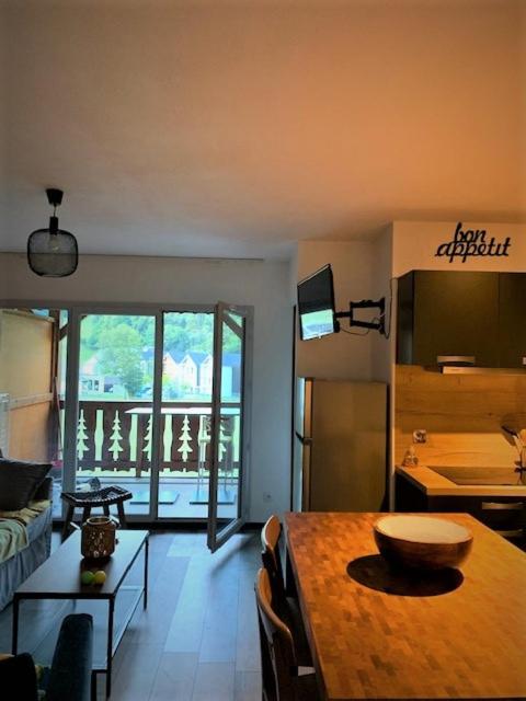 Appartement tt confort au coeur des montagnes vue sur les montagnes II Wifi - Appartement 2 Chambres - 22