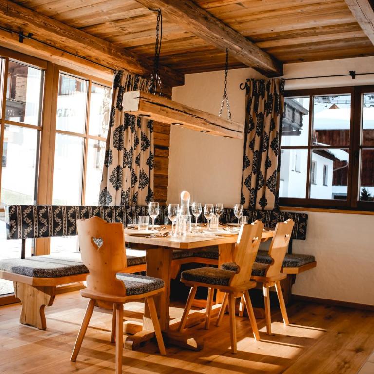 Stadl Chalet Ischgl - Apartment mit Terrasse - 2