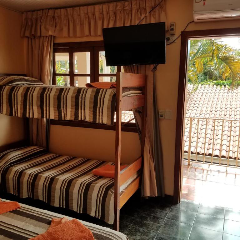 Hotel AATRAC Iguazú - Habitación Cuádruple Clásica - 5