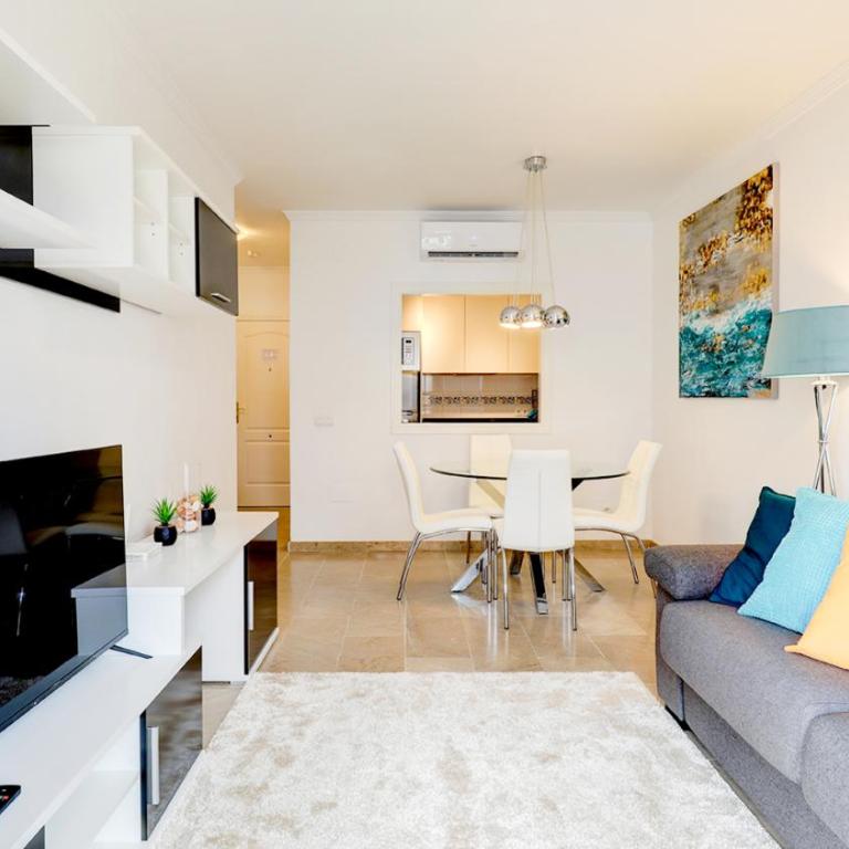 Cozy apartment overlooking Estepona's marina! - Apartamento de 1 dormitorio - 6
