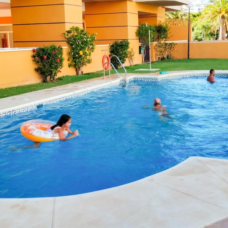 Cozy apartment overlooking Estepona's marina! - Apartamento de 1 dormitorio - 40