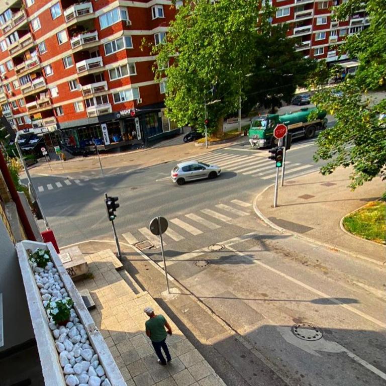 Apartman OMAR stan na dan besplatan parking Sarajevo - One-Bedroom Apartment - 22
