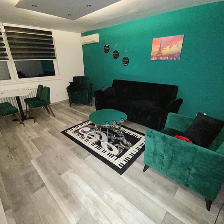 Apartman OMAR stan na dan besplatan parking Sarajevo - One-Bedroom Apartment - 21