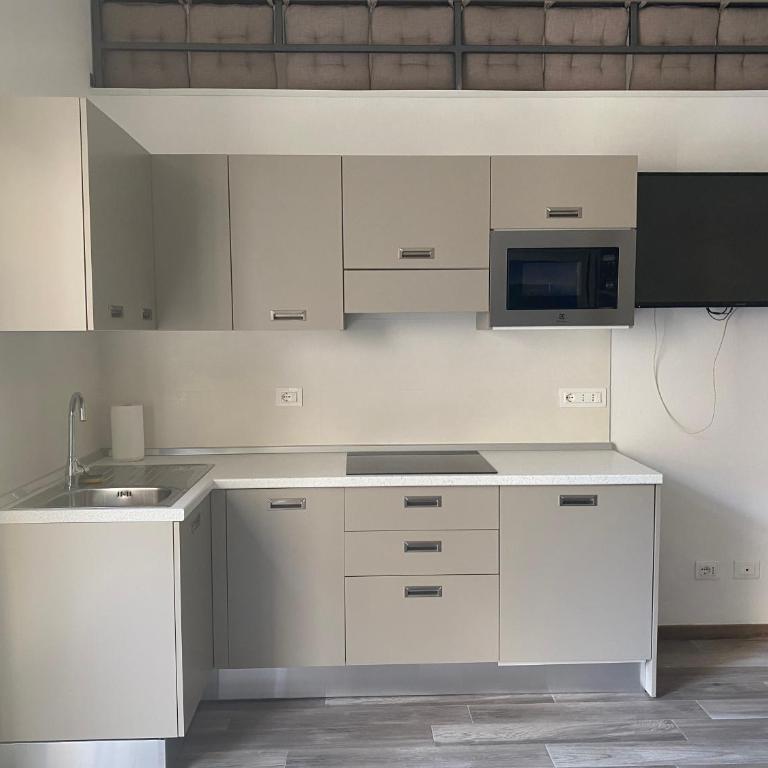 Monolocale Agata - Studio Triple Standard - 12