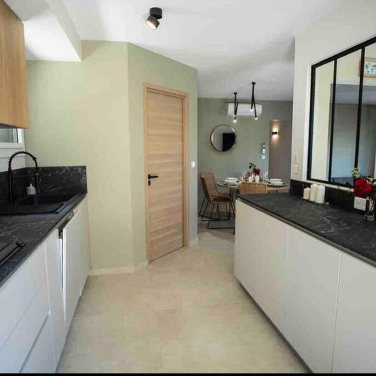 Haut de villa de charme - 3 chambres 6pers - Appartamento con 3 Camere da Letto - 5