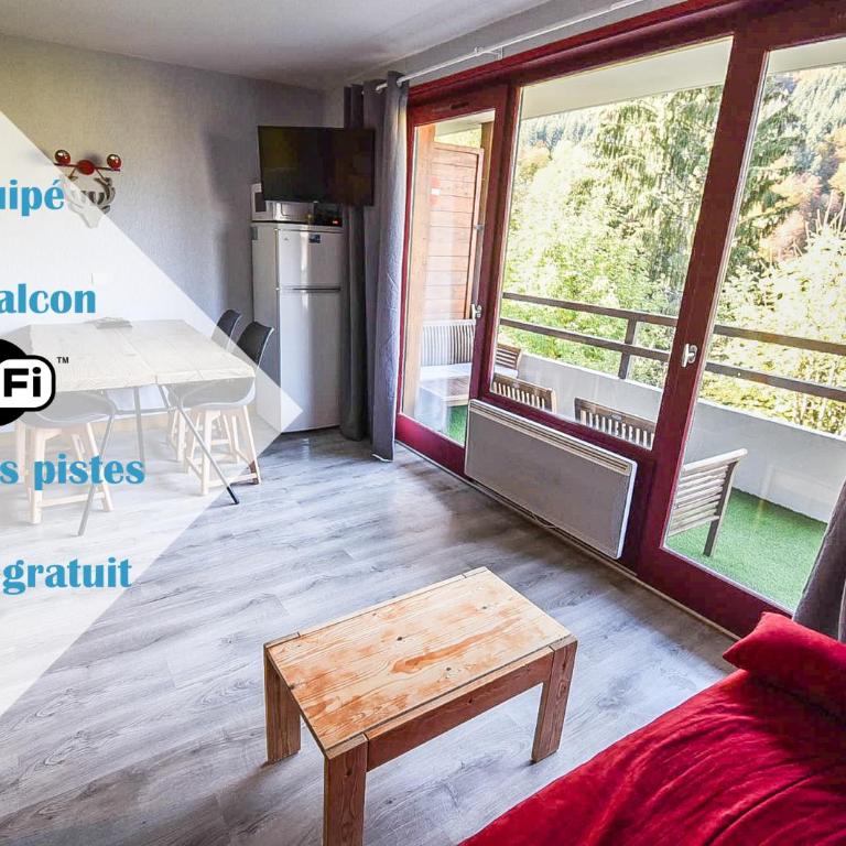 Le Relai S31 - Grand et lumineux studio avec coin montagne 4-6 pers, tout équipé, avec WIFI, à 30m des pistes avec un grand balcon, DRAPS NON COMPRIS - Studio - Vue sur Montagne - 1