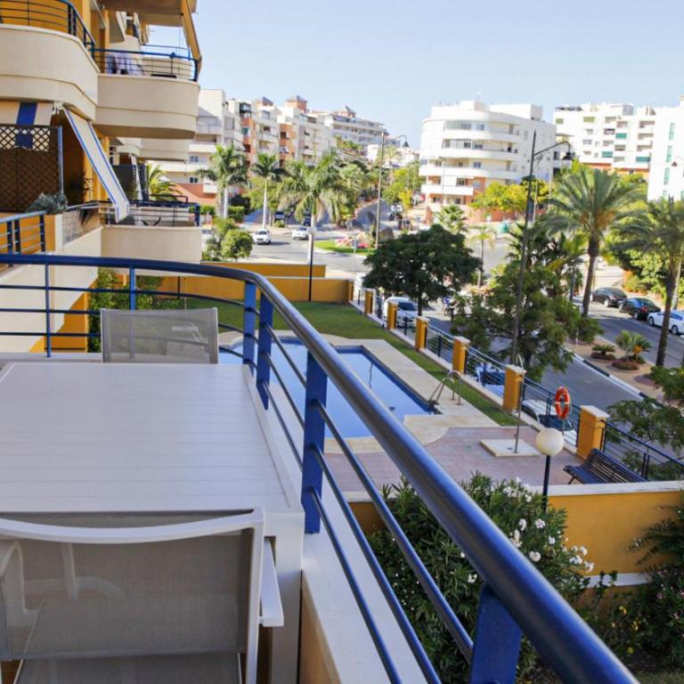 Cozy apartment overlooking Estepona's marina! - Apartamento de 1 dormitorio - 24