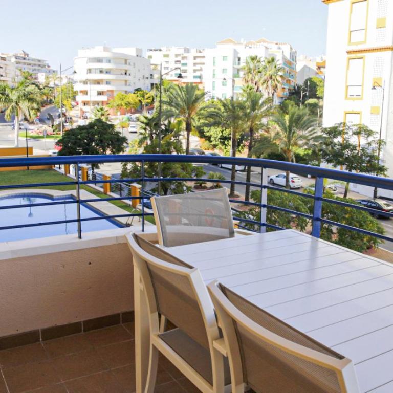 Cozy apartment overlooking Estepona's marina! - Apartamento de 1 dormitorio - 25
