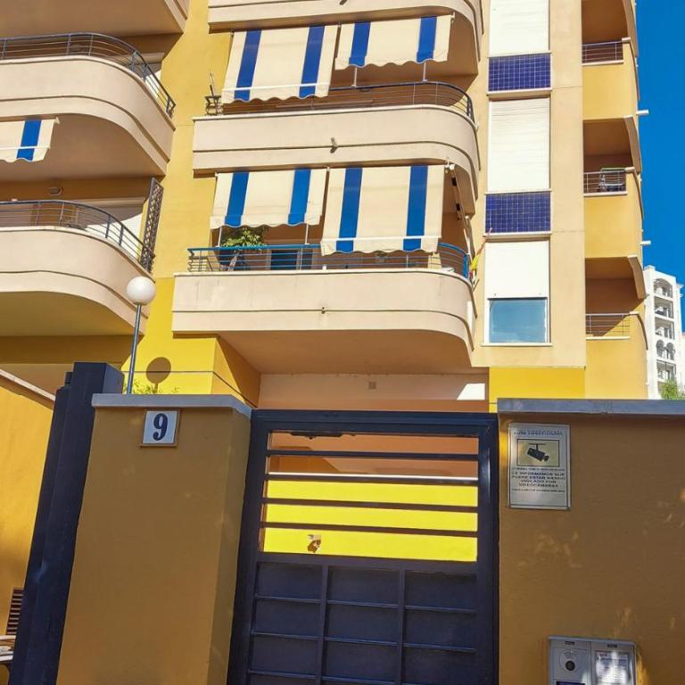 Cozy apartment overlooking Estepona's marina! - Apartamento de 1 dormitorio - 55