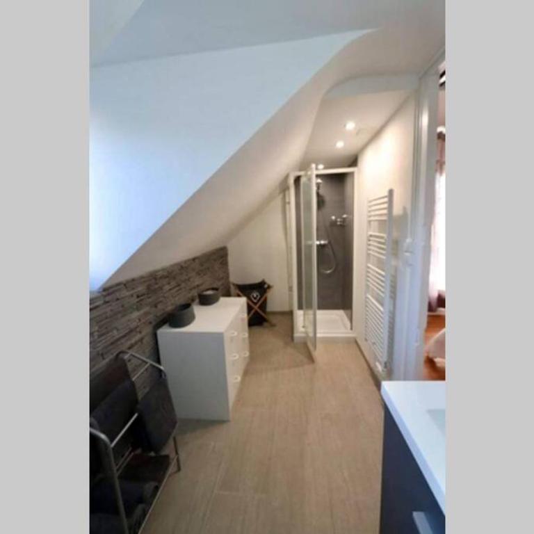 Le 17 Entre Gare et Château - Two-Bedroom House - 11