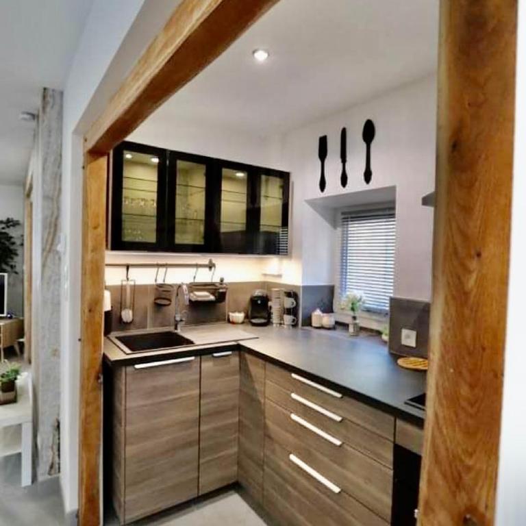 Le 17 Entre Gare et Château - Two-Bedroom House - 13