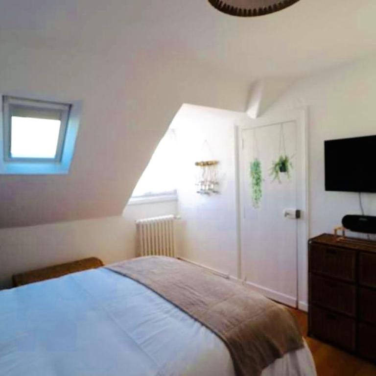 Le 17 Entre Gare et Château - Two-Bedroom House - 6