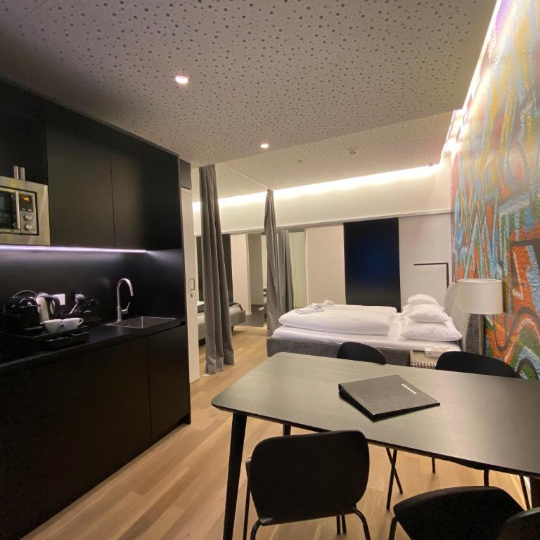 Blackhome Graz I contactless check-in - Großes Deluxe Apartment - 2