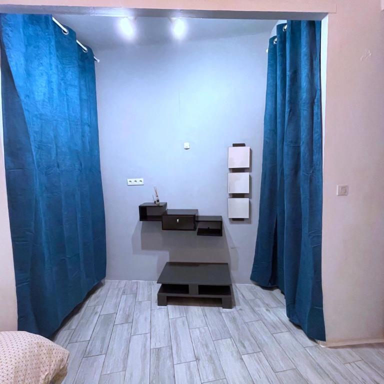 Calvi T2 climatisé, wifi, centre-ville, à proximité plage, commerces, taxi & gare, vue plage & montagne - Appartement 1 Chambre - 27