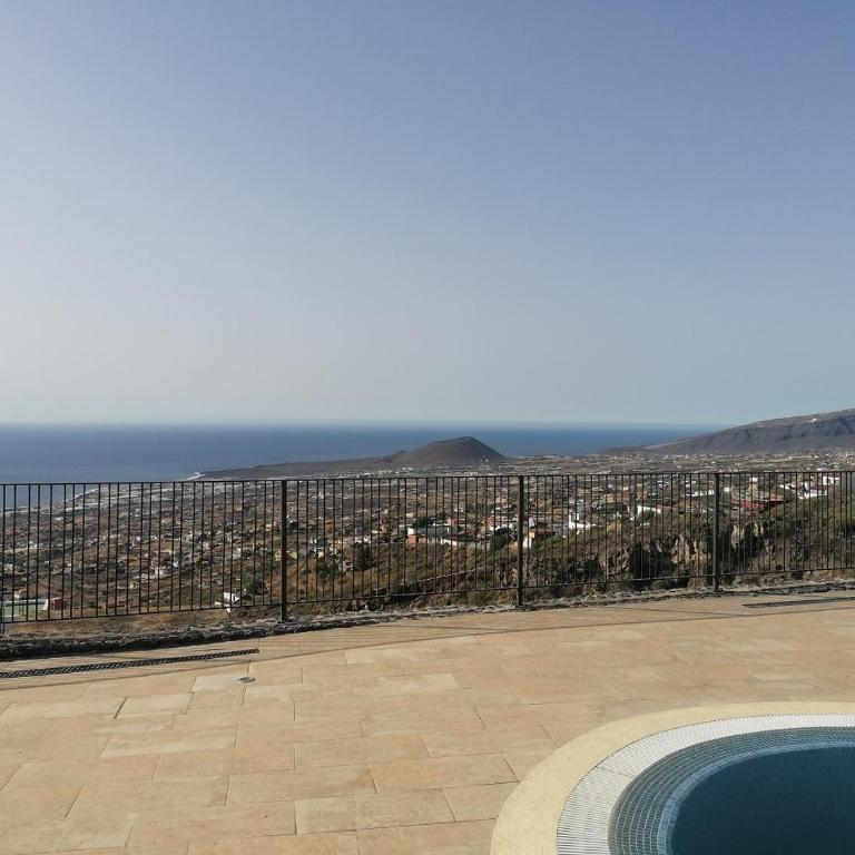 VILLA “LA FLORIDA” - WONDERFUL VIEWS - POOL – WIFI - Villa de 3 dormitorios - 5