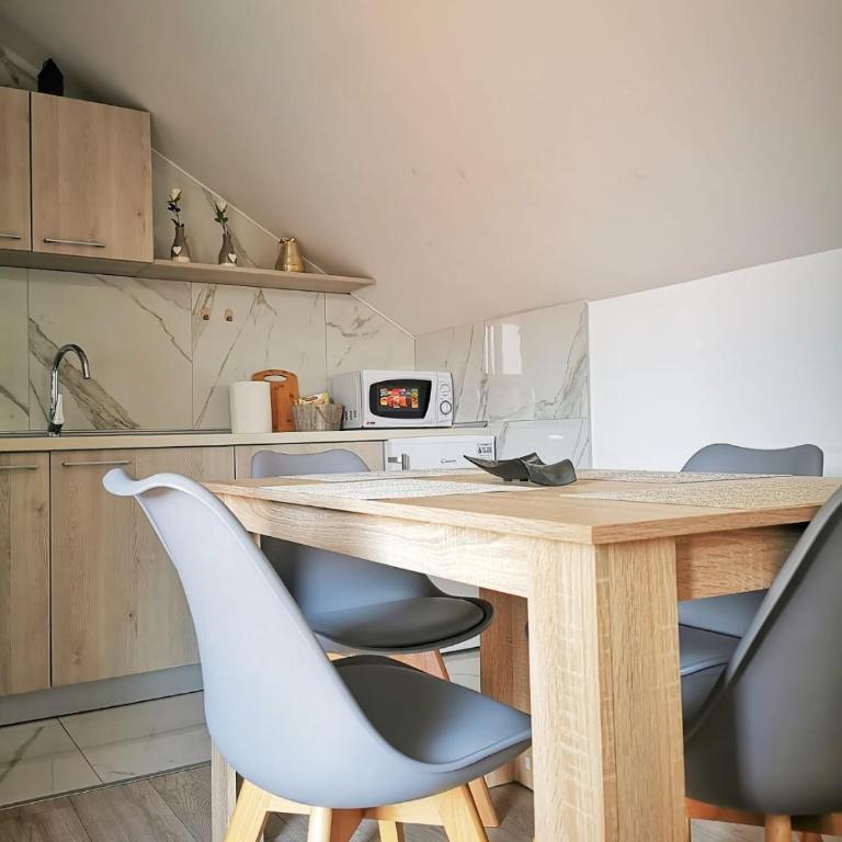 Apartman Ananas Banja Luka centar bolnica besplatan parking - Apartman sa 2 Spavaće Sobe - 8