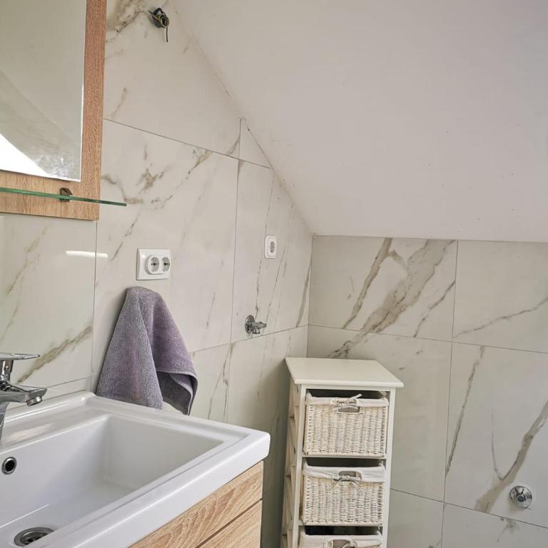 Apartman Ananas Banja Luka centar bolnica besplatan parking - Apartman sa 2 Spavaće Sobe - 13
