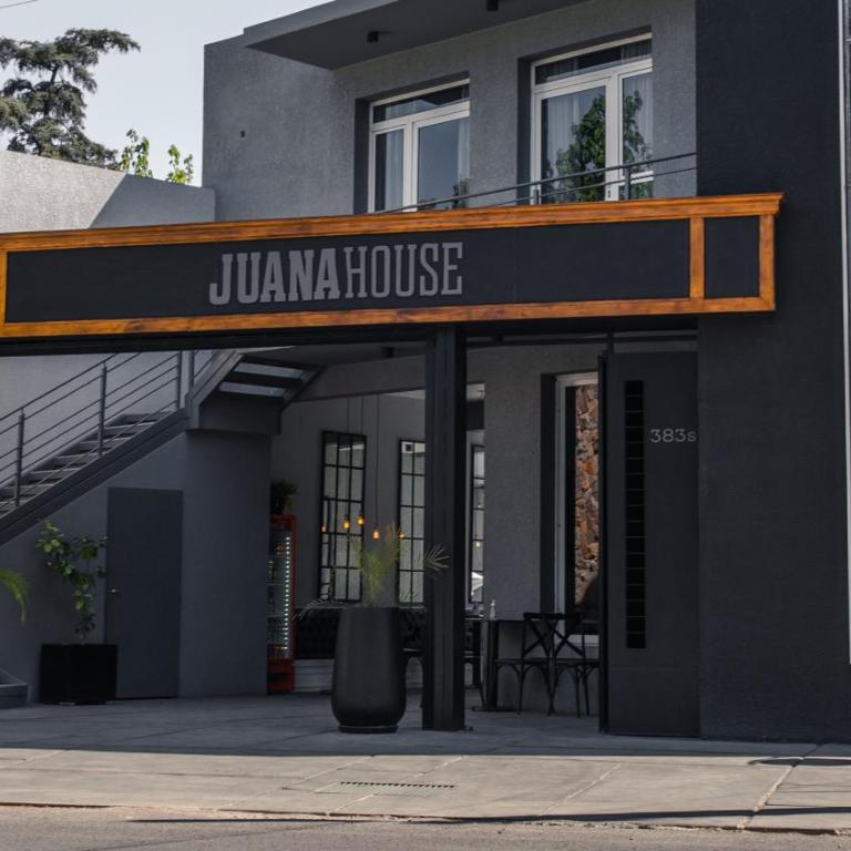 Juana House - Two-Bedroom Apartment - 1
