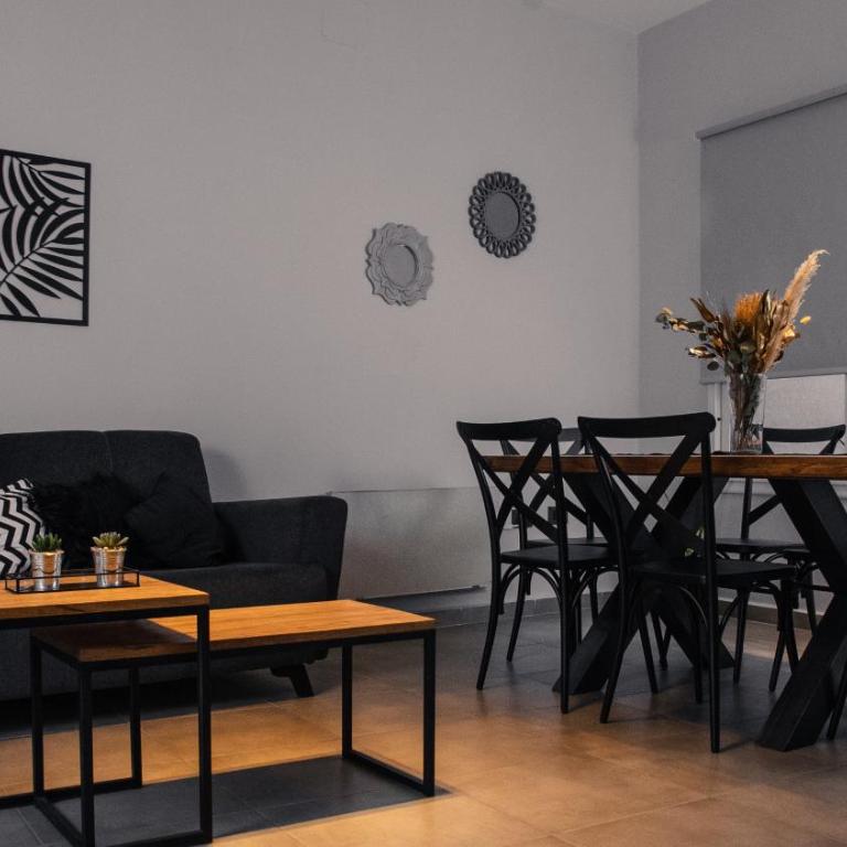 Juana House - Two-Bedroom Apartment - 8
