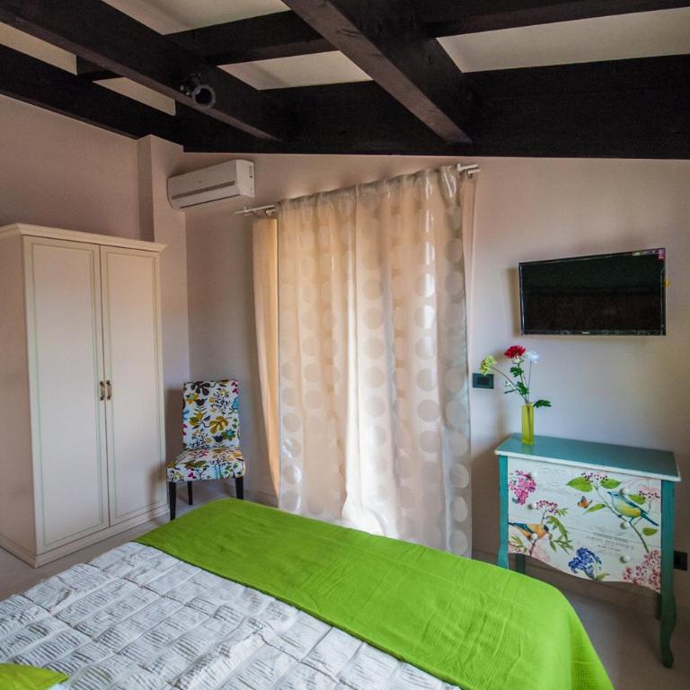 B&B I Fiori del Mare - Camera Doppia con Letti Singoli con Bagno - 2