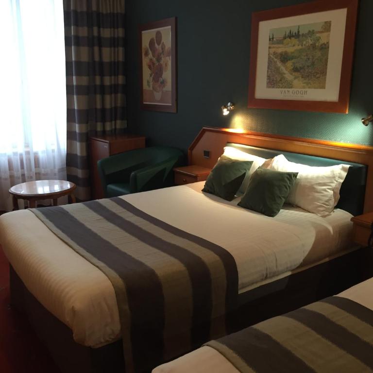 Hotel De La Paix - Chambre Lits Jumeaux - 3