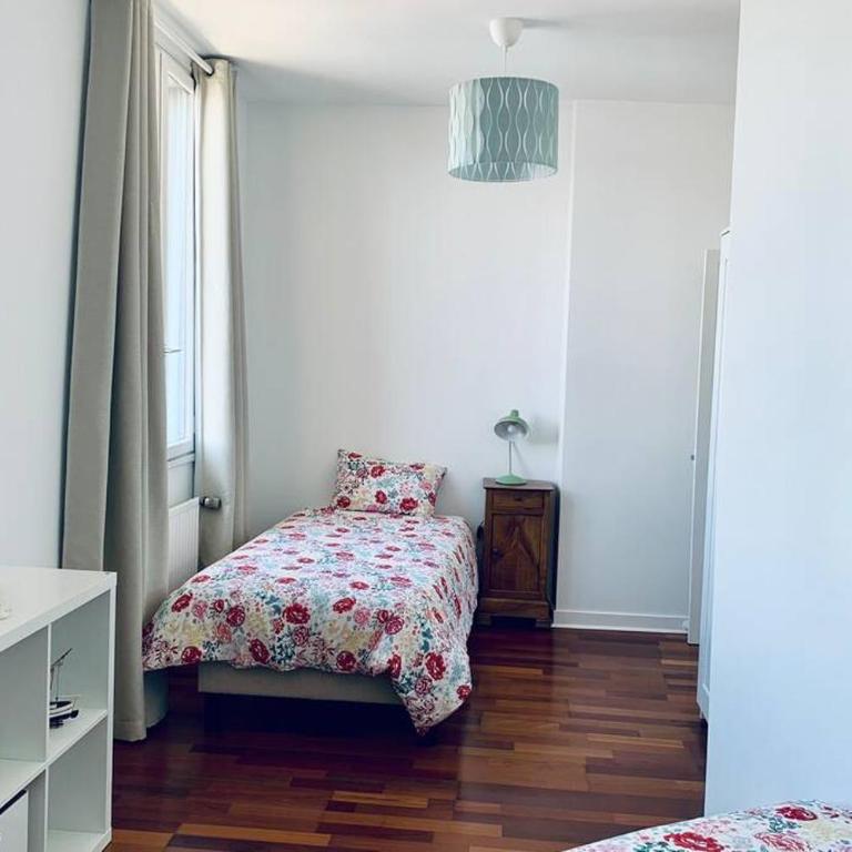 Le Saint - Louis, proche Jacobin et les Lices - Two-Bedroom Apartment - 2