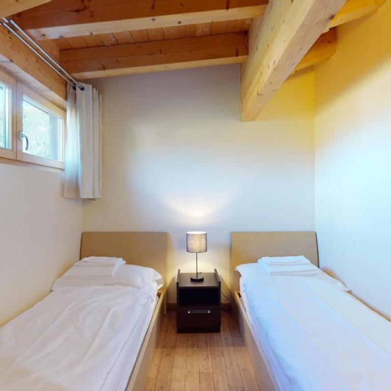 Chesa Seraina Abitaziun Seraina 8 - Tabacco - Madulain - Apartment mit Balkon - 12