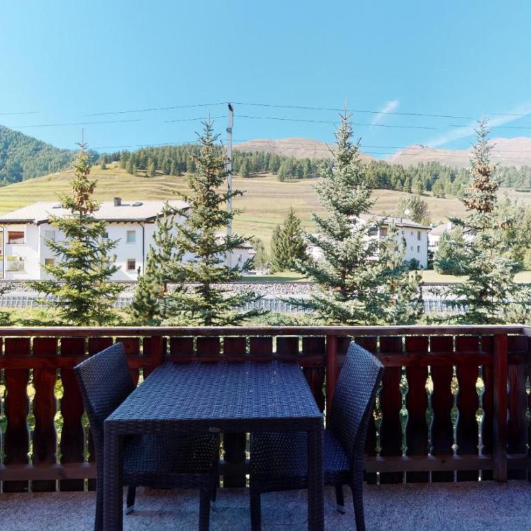 Chesa Seraina Abitaziun Seraina 8 - Tabacco - Madulain - Apartment mit Balkon - 26