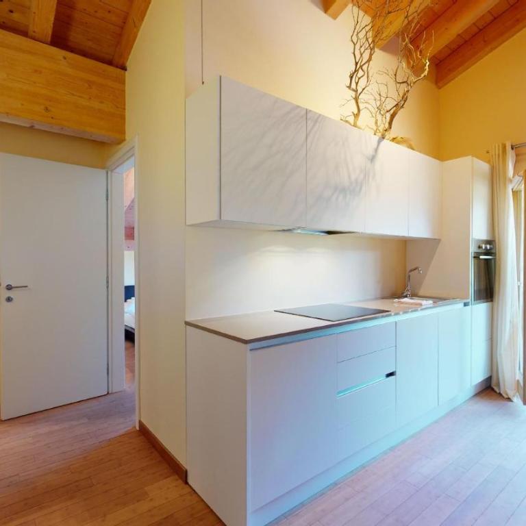 Chesa Seraina Abitaziun Seraina 9 - Mahogany - Madulain - Apartment mit Balkon - 8