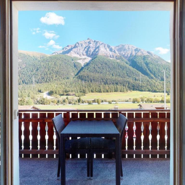Chesa Seraina Abitaziun Seraina 9 - Mahogany - Madulain - Apartment mit Balkon - 12