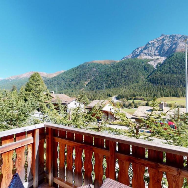 Chesa Seraina Abitaziun Seraina 6 - Amber - Madulain - Apartment mit Balkon - 8
