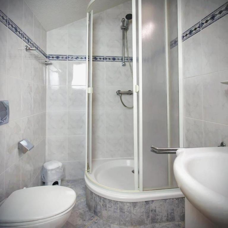 Apartments RIFA - Gaschurn - Apartment mit Dusche - 9