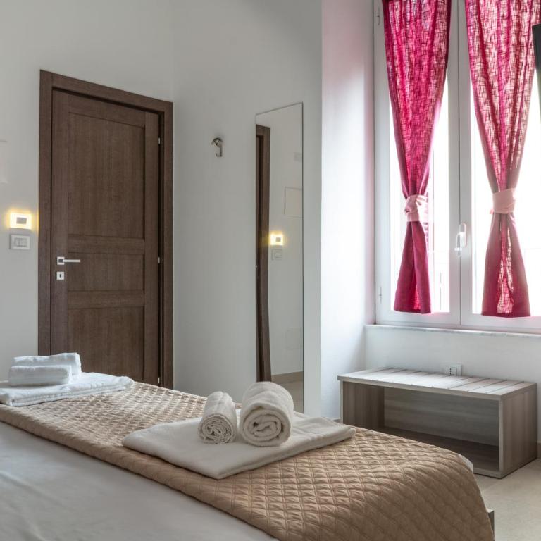 Le Stanze dei Poeti e del Vino - Double or Twin Room - 3